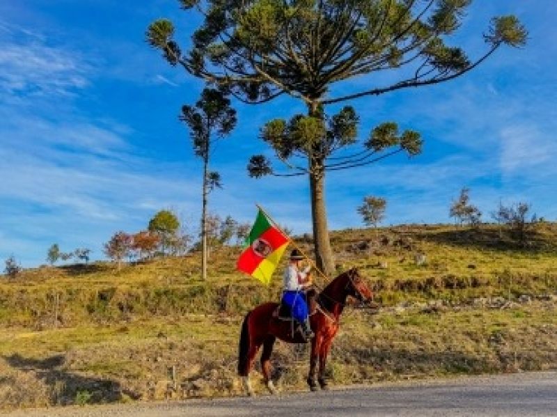 Foto Semana Farroupilha de Flores da Cunha terá atração internacional