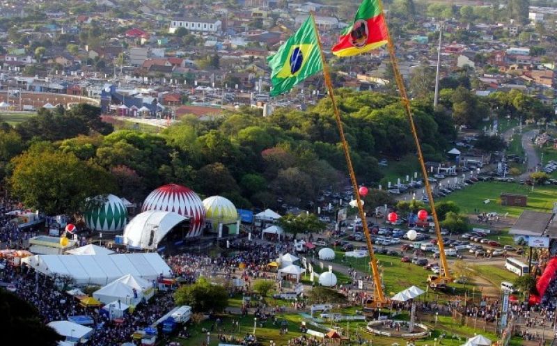 Foto de capa da notícia: HAVERÁ EXCURSÃO PARA A EXPOINTER