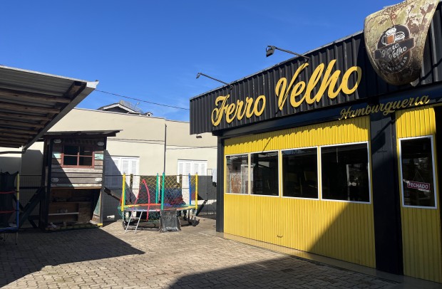 Foto Ferro Velho Burger