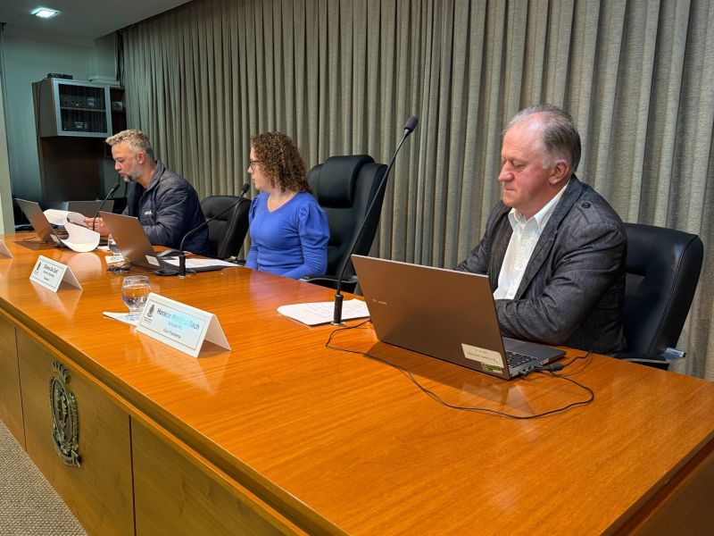 Foto de capa da notícia Projeto que custeia participação de estudantes da rede municipal em eventos científicos é aprovado