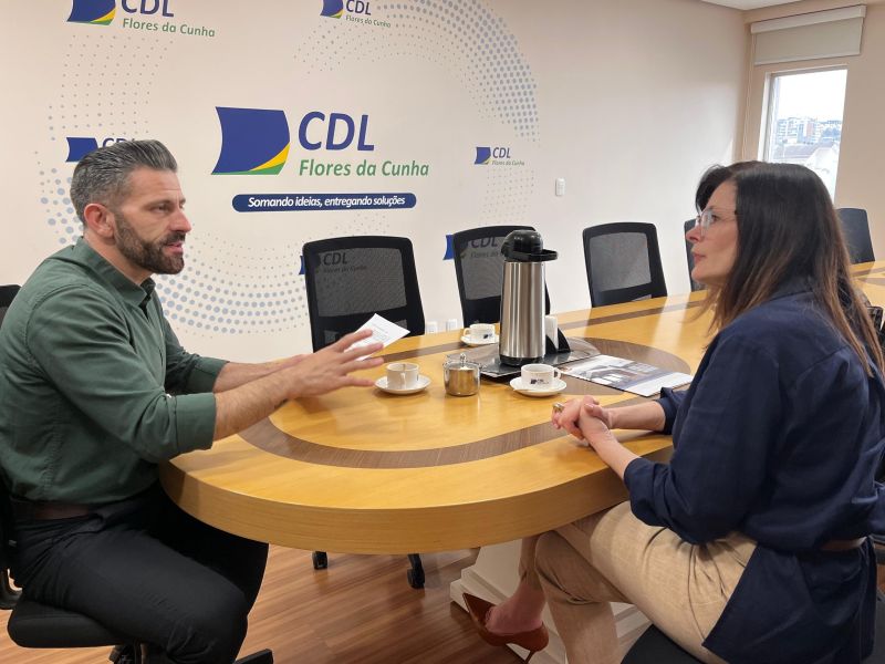 Foto de capa da notícia Vereadora Jaqueline Zanella dialoga com CDL e Centro Empresarial sobre projetos de combate à violência contra a mulher