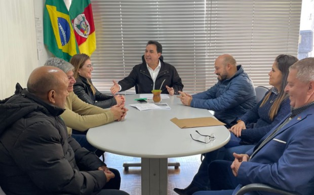 Foto de capa da notícia: SMTEL e SMAP cumprem agenda em órgãos estaduais na capital gaúcha