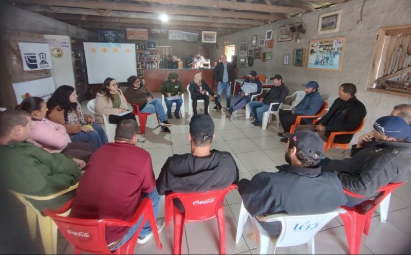 Foto de capa da notícia: Pescadores do Estuário da Lagoa dos Patos discutem revisão da IN03