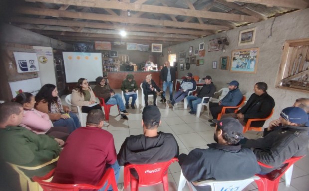 Foto de capa da notícia: Pescadores do Estuário da Lagoa dos Patos discutem revisão da IN03