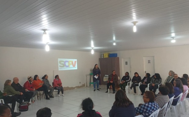 Foto de capa da notícia: ESF Carlos Santos realiza palestra sobre saúde do idoso para grupos do SCFV