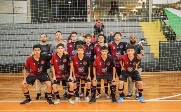 Foto de capa da notícia: Equipe A. E. Chievo Nortense avança para a semifinal do Campeonato Estadual Sub-15