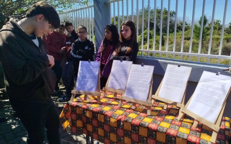 Foto de capa da notícia: Escola EMEF Centro de Demonstração realiza 1ª Feira Literária