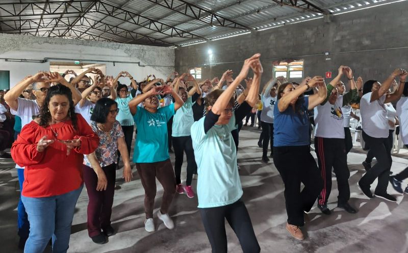 Foto de capa da notícia: Semana Farroupilha: Tarde recreativa é promovida para a melhor idade