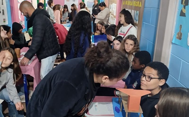 Foto de capa da notícia: E.M.E.F. João de Deus Collares realiza etapa escolar da FLINORTE