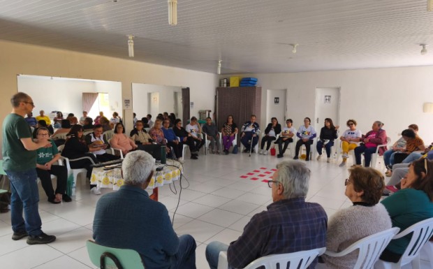 Foto de capa da notícia: CRAS promove encontro de integração com idosos do SCFV