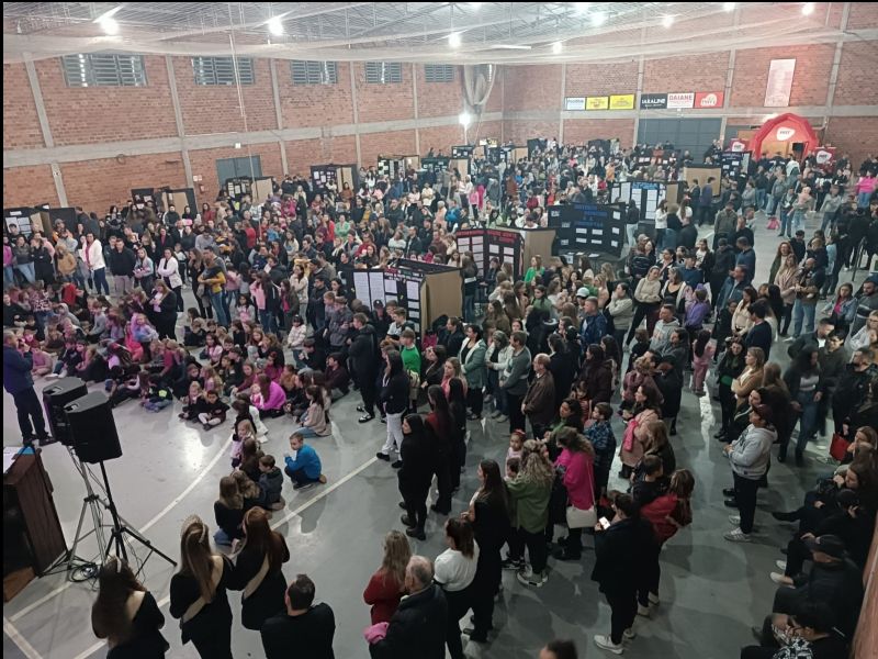 Foto da Notícia VI FELUC novamente foi um sucesso! 🔎💫