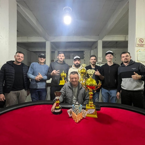 Foto de capa da notícia: Emerson Heberle é o campeão do Poker 2025