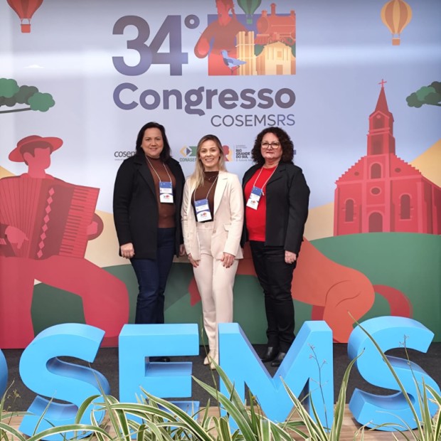 Foto de capa da notícia: Secretária de Saúde de São José do Hortêncio participa do 34º Congresso do COSEMS/RS em Gramado