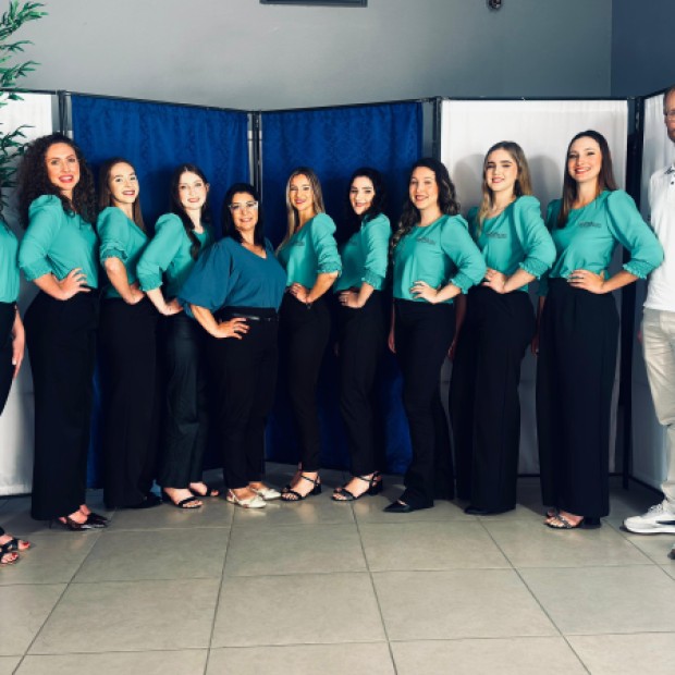 Foto de capa da notícia: Candidatas à corte da XX Festa do Aipim iniciam preparação para a escolha da corte