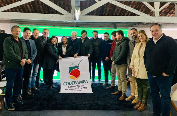 Foto de capa da notícia: “Pampa em Evolução”: Prefeitos da região debatem importância da ERS-630 para integração regional