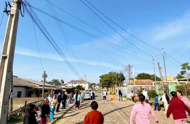 Foto de capa da notícia: Projeto da Prefeitura “Fisioterapia na Rua” transforma a vida de idosos e concorre a prêmio estadual