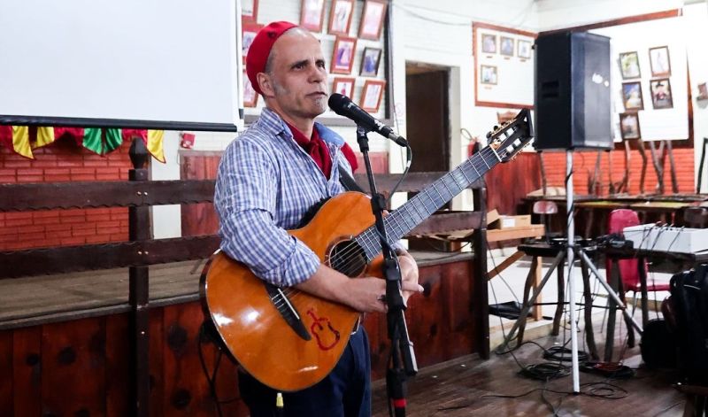 Foto de capa da notícia: Prefeitura apoia oficinas musicais no Festival de Arte & Cultura do Pampa Gaúcho