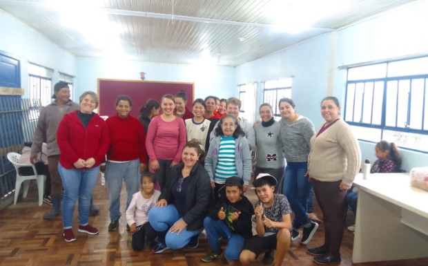Foto de capa da notícia: SERVIÇO DE PROTEÇÃO E ATENDIMENTO  INTEGRAL À FAMÍLIA