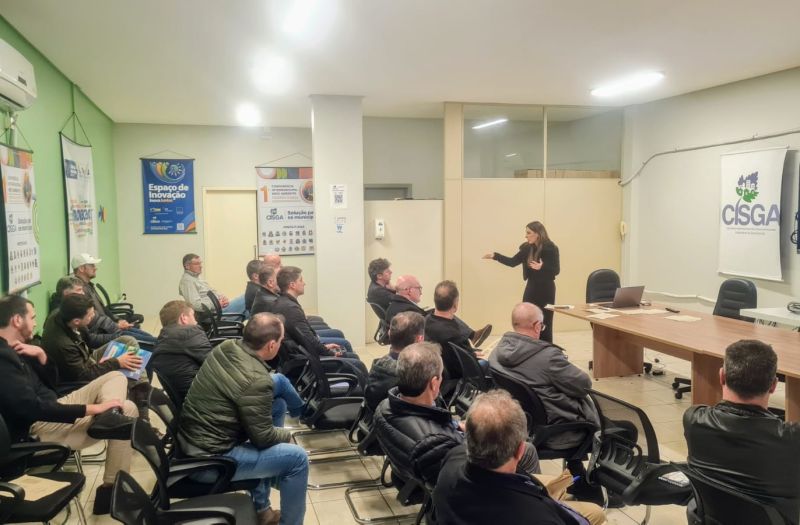 Foto de capa da notícia: Assembleia Geral do CISGA debate concessão do serviço dos resíduos sólidos urbanos (RSU)