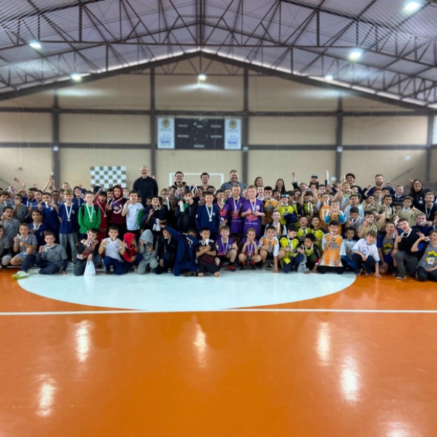 Foto de capa da notícia: JOGOS ESCOLARES 2025: Caçador.