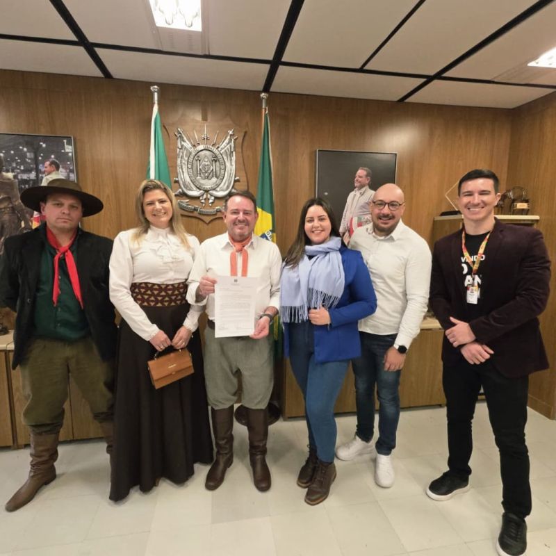 Foto de capa da notícia: PODER PÚBLICO CONSEGUE RECURSOS PARA REFORMA DA CASA DO ARTESÃO
