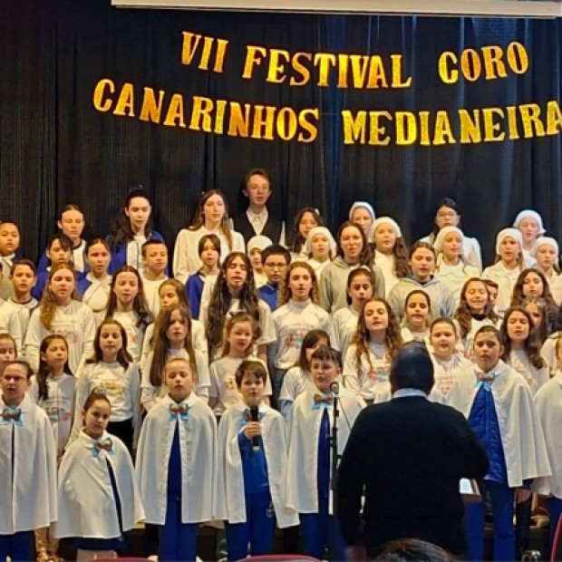 Foto de capa da notícia: CORAL “TU CANTA O QUÊ!?” DE VILA FLORES PARTICIPA DO VII FESTIVAL DE COROS CANARINHOS MEDIANEIRA
