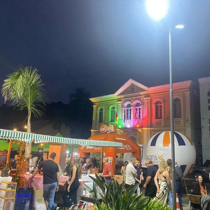 Foto da Notícia VILA FLORES SE PREPARA PARA O VINO IN PIAZZA