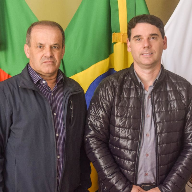 Foto da Notícia VILA FLORES TEM NOVO SECRETÁRIO DE FINANÇAS