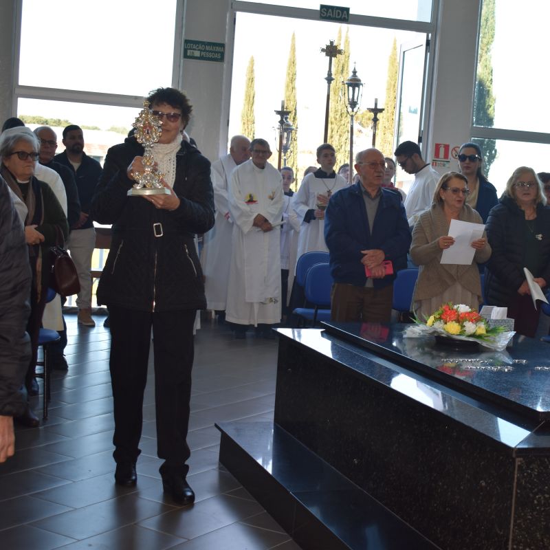 Foto de capa da notícia Missa Solene, na Capela do Pe. João Schiavo, na sua Festa Litúrgica