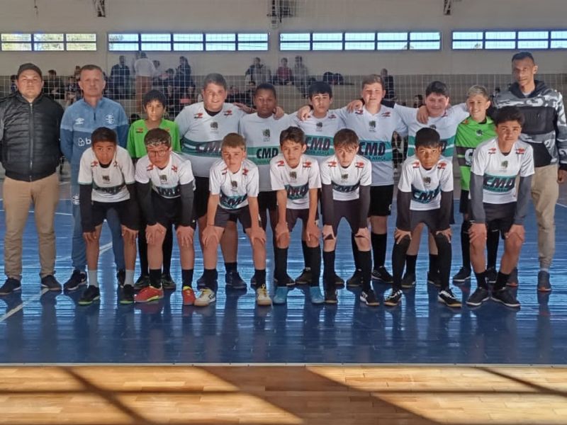 Foto de capa da notícia: NOVA ARAÇÁ DISPUTA MAIS UMA RODADA DA TAÇA COOPERAÇÃO