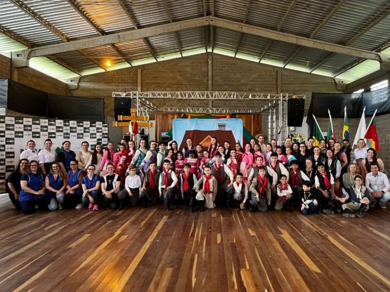 Foto de capa da notícia: CIRANDA CULTURAL DO CTG TRONCO DO ARAÇÁ