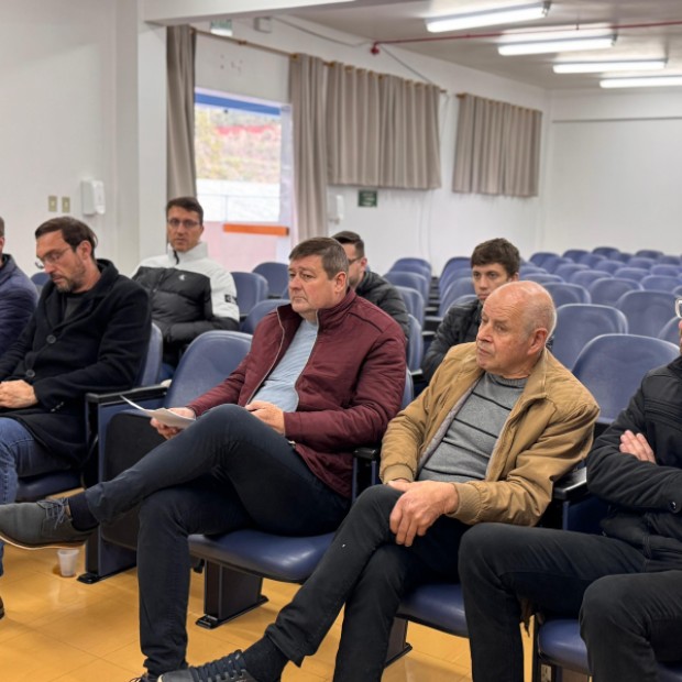 Foto de capa da notícia: Gestores da AMSOL alinham ações para fortalecimento regional