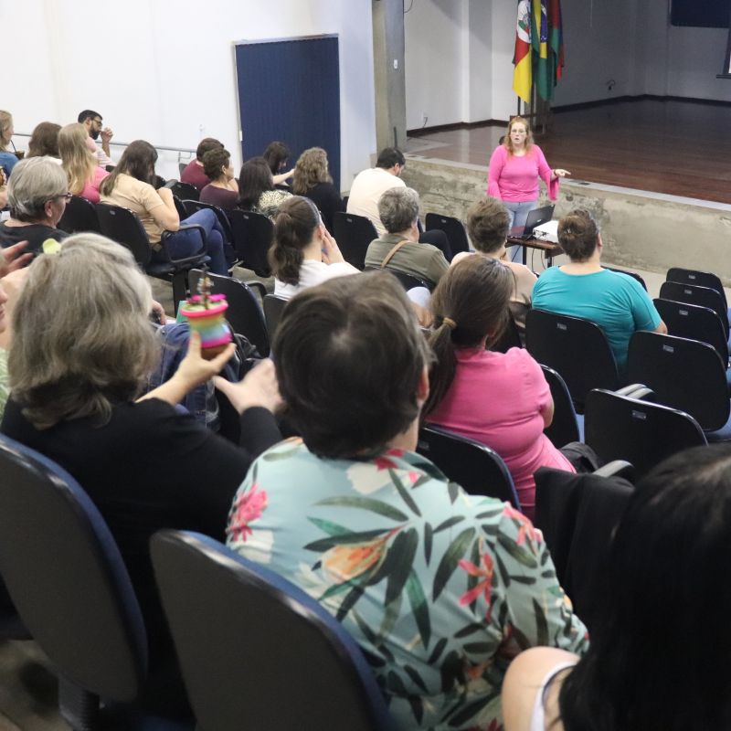 Foto de capa da notícia: Mais de 50 munícipes concluem Curso de Boas Práticas na Manipulação de Alimentos