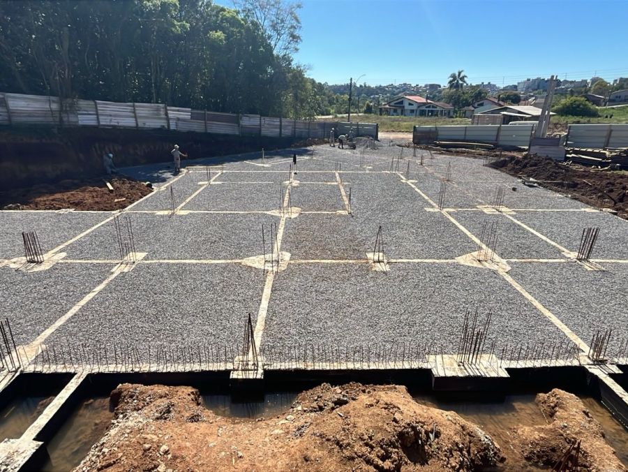 Foto de capa da notícia Nova UBS do Bairro Ponte Seca avança com conclusão da fundação da construção