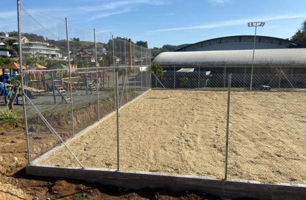 Foto de capa Execução de Quadra de Areia no Complexo Municipal