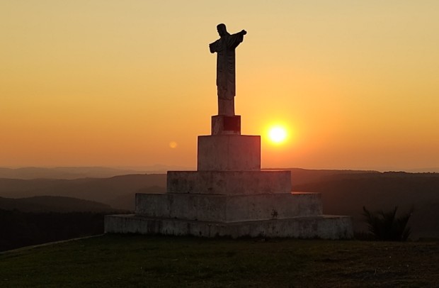 Morro da Cruz - Cristo Redentor
