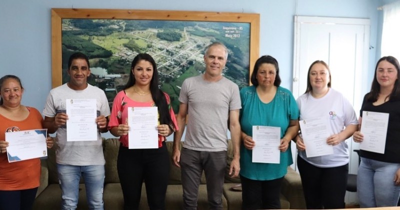 Foto de capa Conselheiros Tutelares eleitos em outubro de 2023, tomaram posse nesta quarta-feira, 10 de janeiro de 2023!