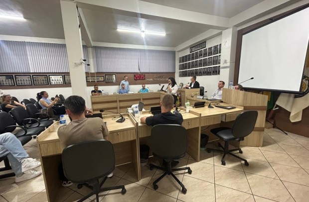 Foto de capa Sessão Solene