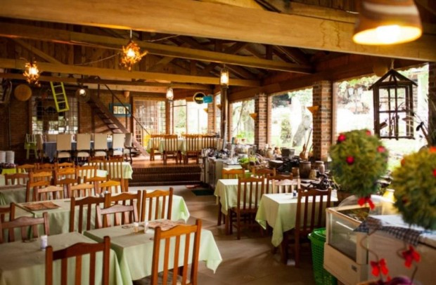 Buffet inspirado na Itália e na Alemanha