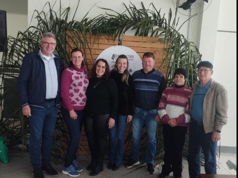 Foto de capa da notícia VEREADORES PRESTIGIAM O 4° ENCONTRO DE AGRICULTORES