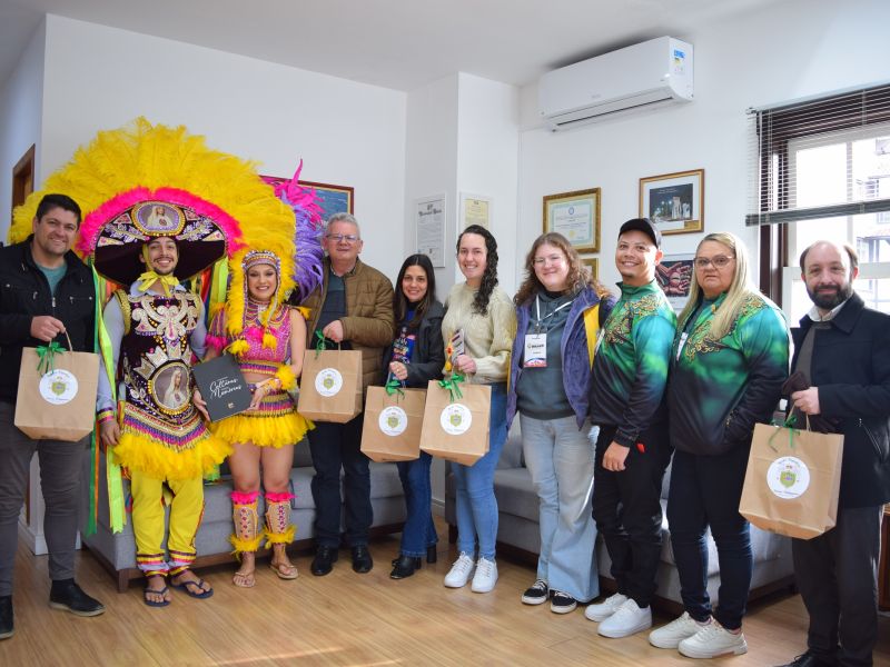 Foto de capa da notícia: Administração Municipal recebe visita do grupo Balé Popular Terras Potiguares do Rio Grande do Norte