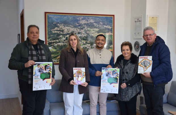 Foto de capa da notícia: Administração Municipal recebe visita institucional para tratar do programa Jovem Aprendiz
