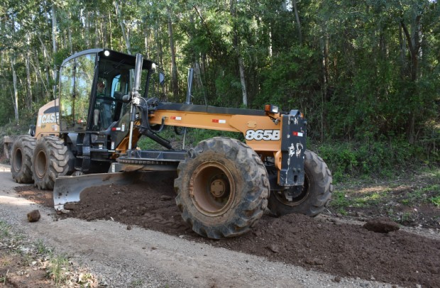Foto de capa da notícia: Secretaria de Obras e Serviços Públicos de Nova Petrópolis realiza melhorias em ruas do Município