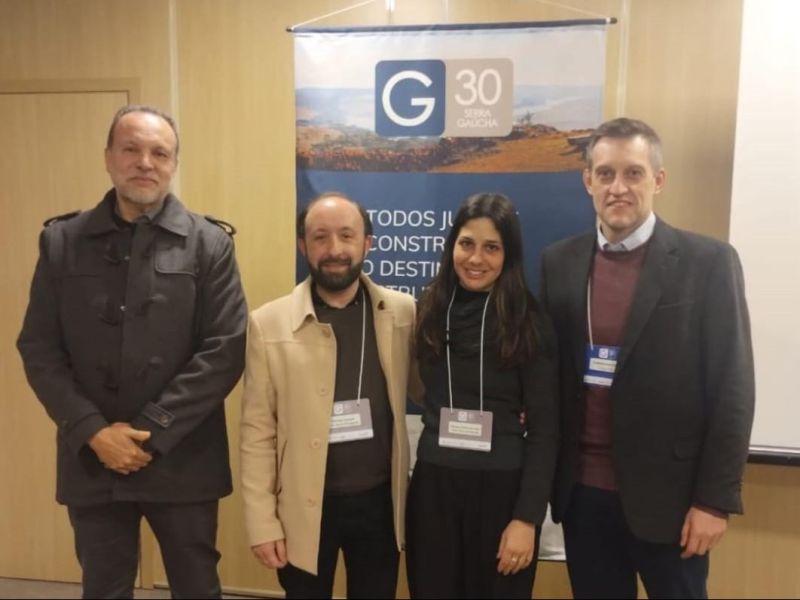 Foto de capa da notícia: Secretaria de Turismo e Cultura de Nova Petrópolis participa de reunião do G30 Serra Gaúcha em Bento Gonçalves