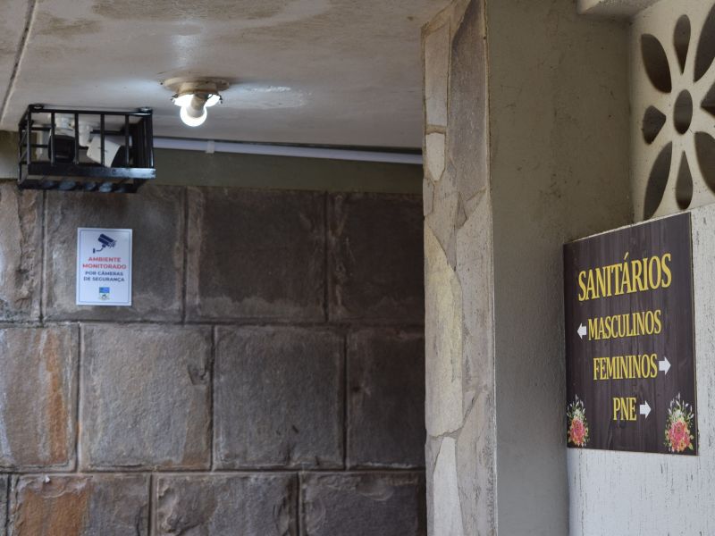 Foto de capa da notícia: Novas câmeras reforçam monitoramento nos acessos aos banheiros da Praça das Flores em Nova Petrópolis