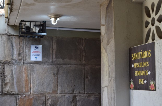 Foto de capa da notícia: Novas câmeras reforçam monitoramento nos acessos aos banheiros da Praça das Flores em Nova Petrópolis