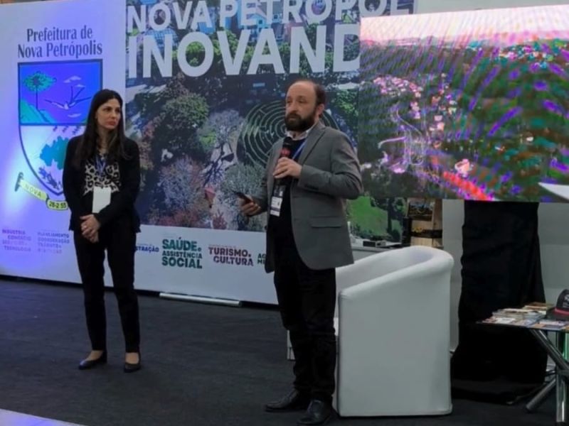 Foto de capa da notícia: Trade turístico e comunidade cultural protagonizam ação para fortalecer a vocação turística de Nova Petrópolis