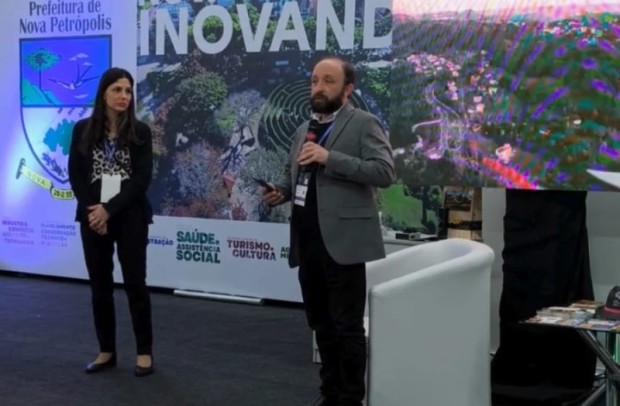 Foto de capa da notícia: Trade turístico e comunidade cultural protagonizam ação para fortalecer a vocação turística de Nova Petrópolis