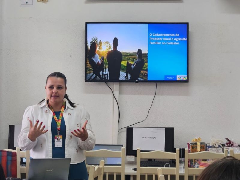 Foto de capa da notícia: Nova Petrópolis promove ação para atualização e ativação do CADASTUR de empreendimentos turísticos