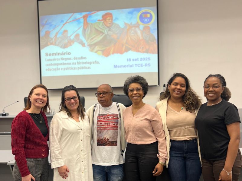 Foto de capa da notícia: Secretaria de Educação e Desporto de Nova Petrópolis participa de seminário sobre Lanceiros Negros